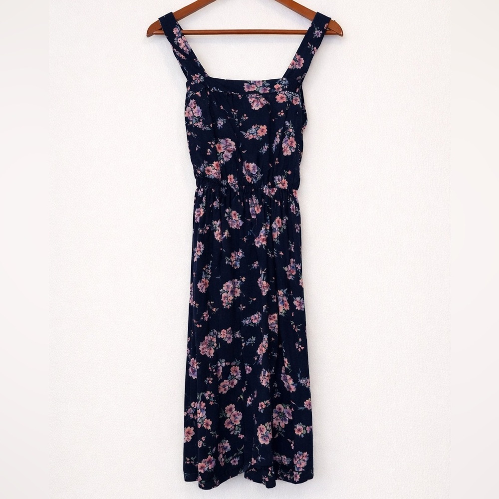 🌸 Xhiliration Navy Floral Midi Dress | Size M 🌸